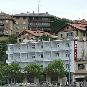 petit-palace-tamarises.bilbaohotelsspain.com/